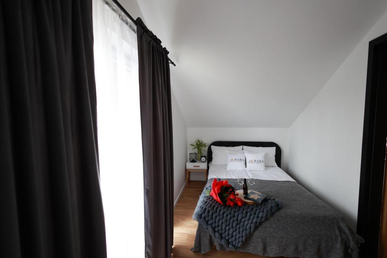 Raba Resort - Domki I Apartamenty Pod Krakowem Gdow Bagian luar foto