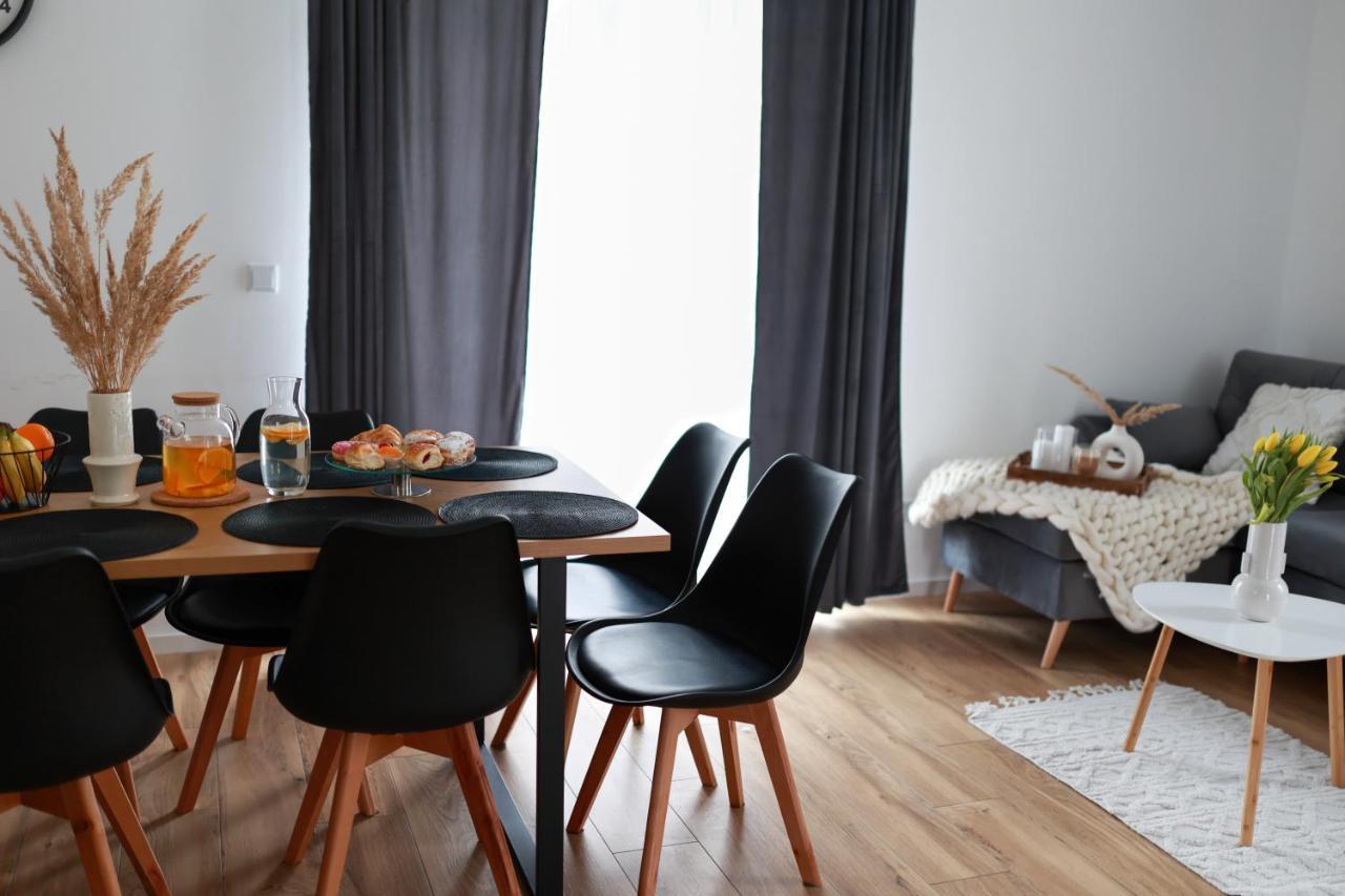 Raba Resort - Domki I Apartamenty Pod Krakowem Gdow Bagian luar foto